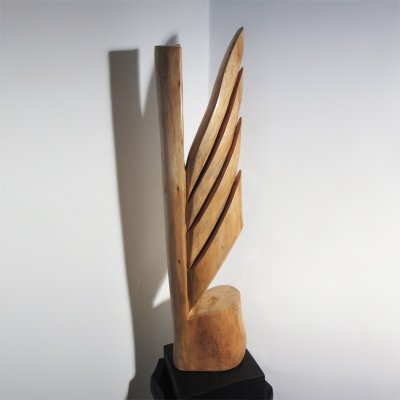 Sculptura Lemn de tei, 89 cm
colecţia personală - Pasăre XXIV